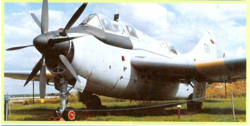 Fairey_Gannet_002_zmensenina