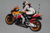 rc_moto_honda_006_zmensenina